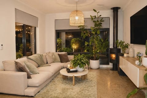 Beachside Room 1 Retreat w/ Pool, Spa & Fire Pit image 3