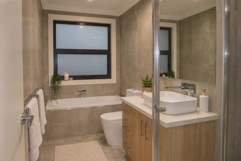 Beachside Room 1 Retreat w/ Pool, Spa & Fire Pit image 6