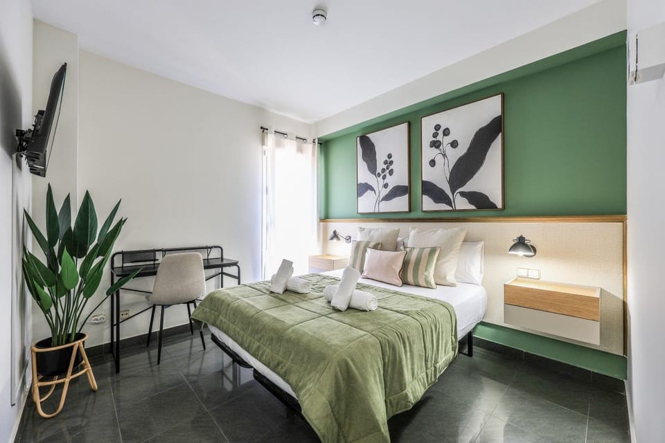 UP Hotel Velilla - Double room - Velilla de San Antonio