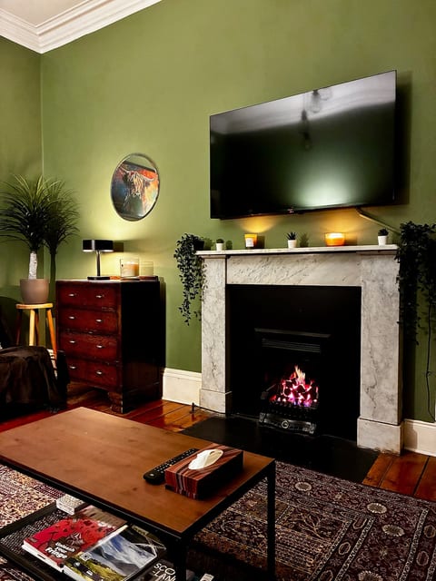 Cosy Flat near Edinburgh Centre image 2