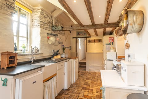 Aggie's Cottage - Ilfracombe (Near Woolacombe)