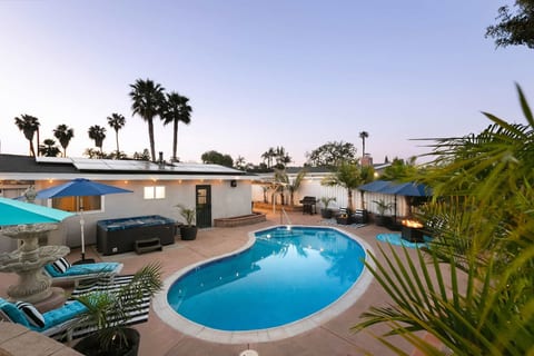 San Diego Oasis with Pool and Hot Tub!