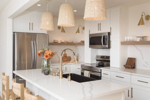 Walk to Beach | Family Retreat in "South O" | Sleeps 6