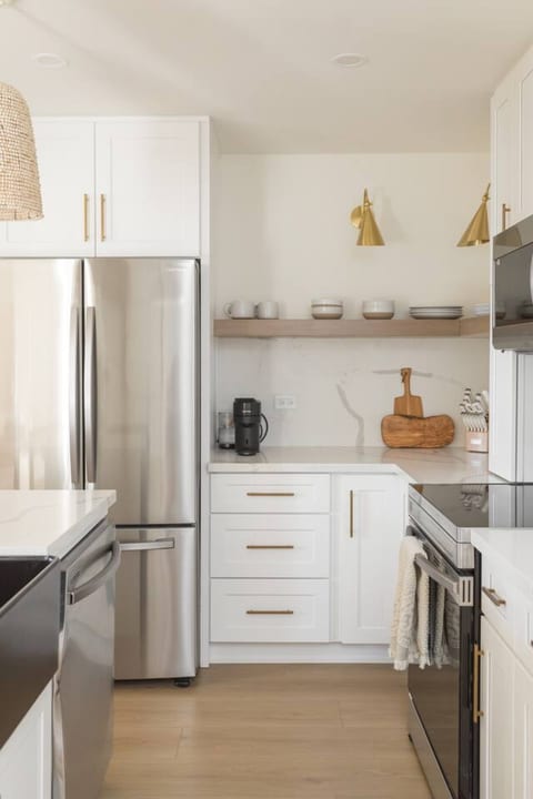 Walk to Beach | Family Retreat in "South O" | Sleeps 6