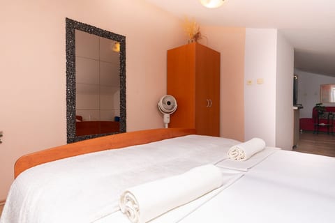 Apartments Andrijana - Unit 378815-13