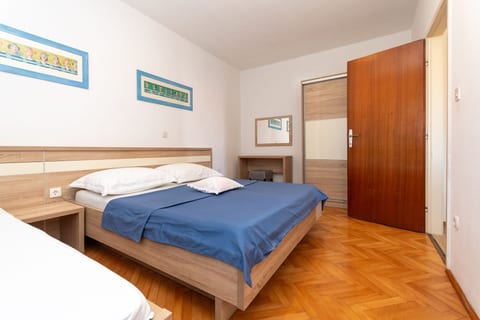 Apartments Jadranka sea view - Unit 378915-13