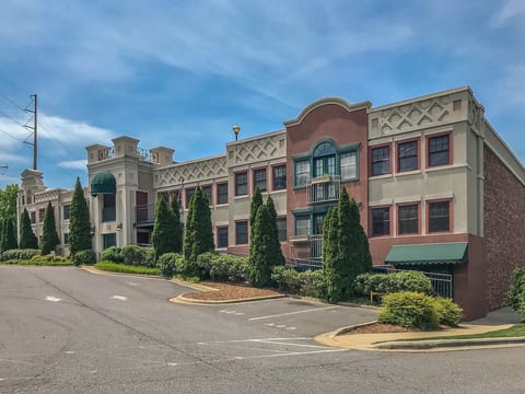 City Casita Downtown - FREE Parking!