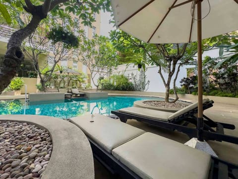 Twin Peaks Chiang Mai | Monthly Pool Stay