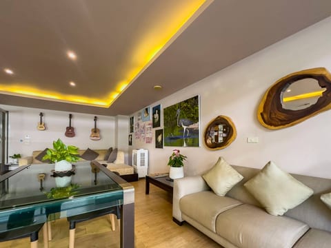 Twin Peaks Chiang Mai | Monthly Pool Stay