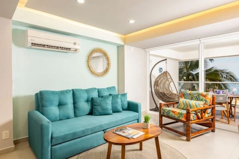 Beautiful Beachfront Studio with Breakfast Included