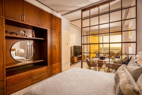 Chic Oceanfront Studio Loft – Unique Art & Views