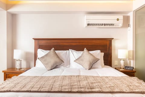 Serene Beachfront Escape – Includes Delicious Breakfast