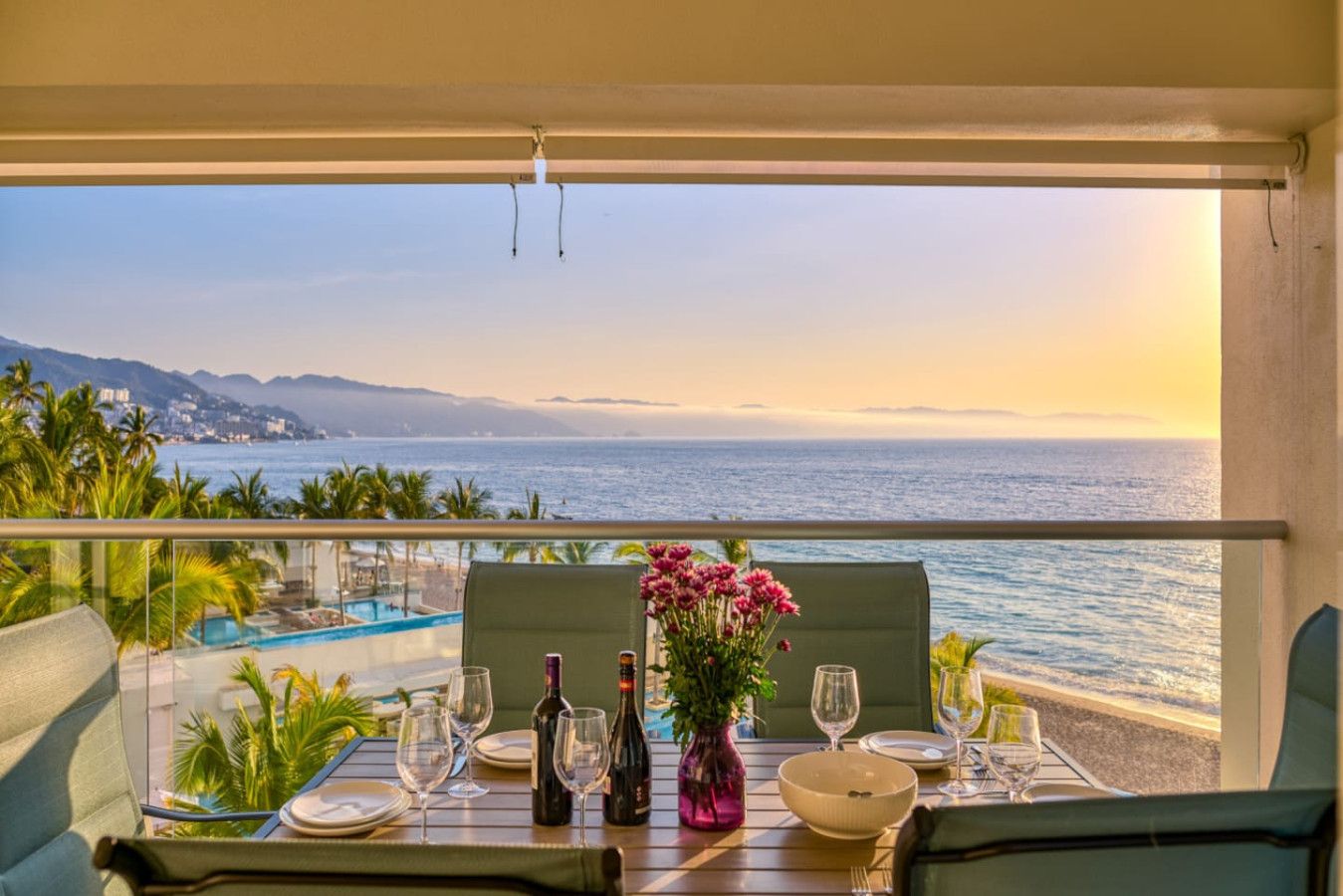 Oceanfront Luxury Harbor171