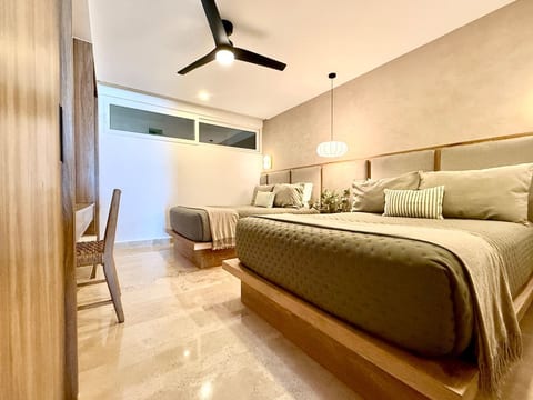 Beachfront 2BR 2baths - 8 Pools|by Moikkarentals