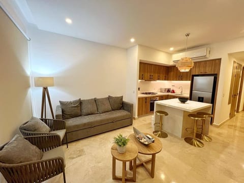 Beachfront Condo at Harbor 171 Puerto Vallarta | Ocean Views & Resort Amenities