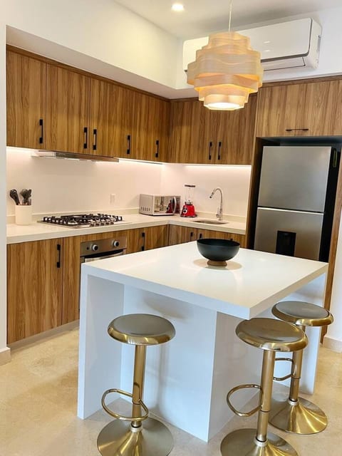 Beachfront Condo at Harbor 171 Puerto Vallarta | Ocean Views & Resort Amenities