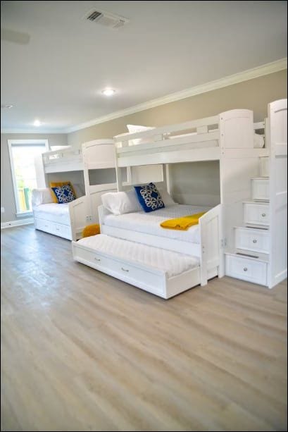 Luxe Dream Beach House image 4