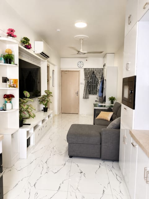 2-bedroom apartment in adorable Male City with AC