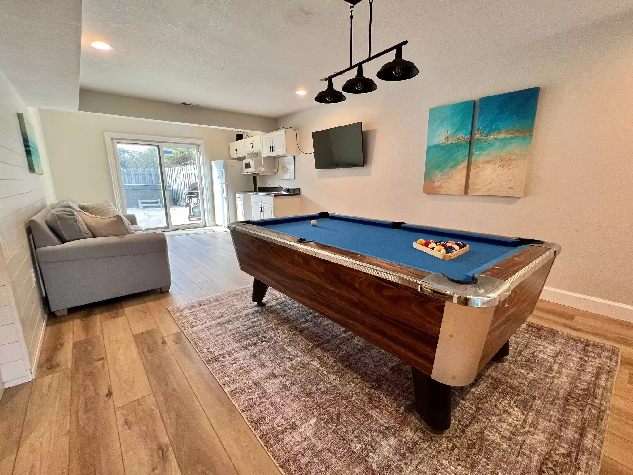 Newly updated game room, with the Kitchenette to be replaced in March 2022. - Corolla Sunset in the Villages at Ocean Hill - Corolla