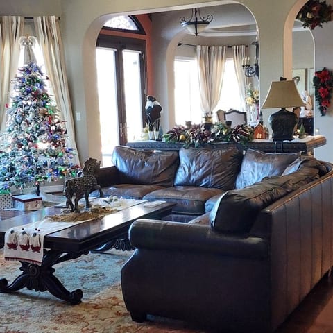 The Cozy Room image 1