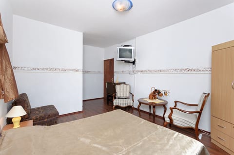Apartments and Room Gulić - Unit 378905-13
