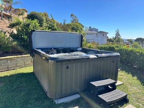 San Diego Retreat ·Jacuzzi + Billiards +Sleeps 12!