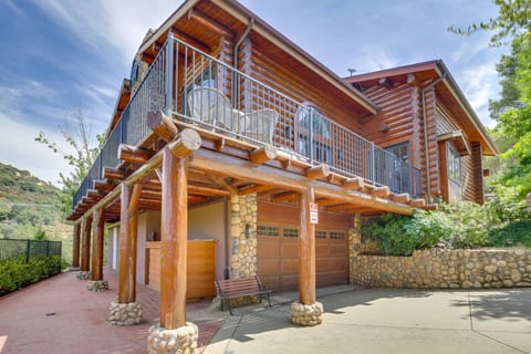 Perfect Mountain Retreat | Modern Amenities | Pool