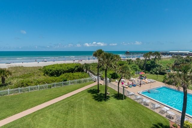 Walk to beach from your private
Walkover right next to the pool