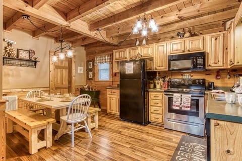 Kitchen and dining area