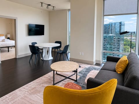 Luxury Corner Unit |Panoramic Views|2BR|BTH Tysons