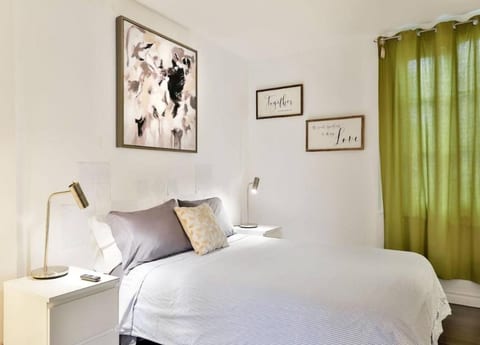 Downtown Montreal Studio