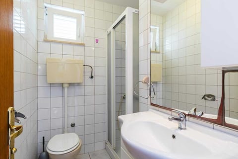 Apartments Molly - Unit 378939-13