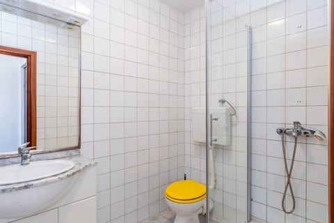 Apartments Molly - Unit 378940-13