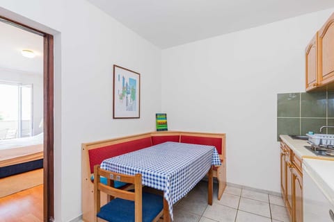 Apartments Molly - Unit 378940-13