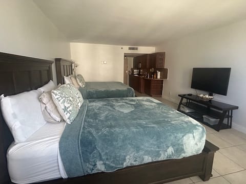 Oceanfront Studio • Resort Amenities