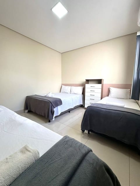 Casa Centro Palmas | 2 Suítes • Até 8 hóspedes
