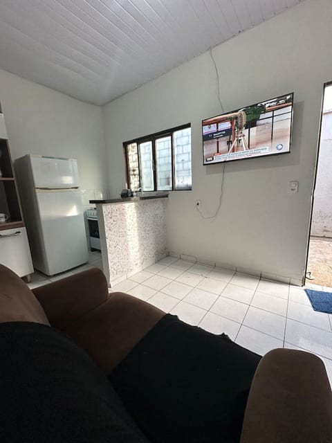 Flat Davisis 4: Rodoviária, Faculdades e Aeroporto
