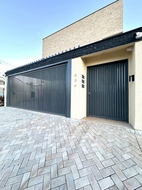 Flat Exclusivo 4 - 2 Quartos Luxo com Garagem