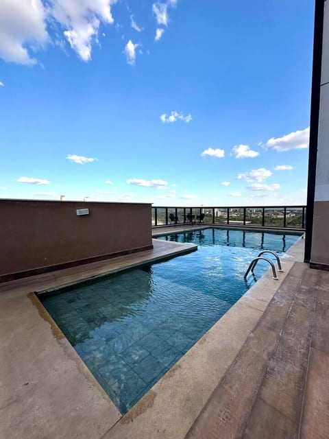 Davisis APT de Luxo Piscina, Academia e Sauna