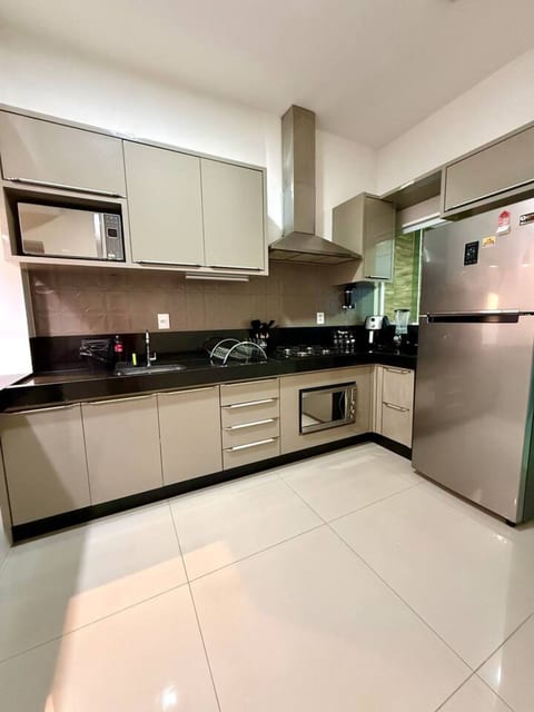 Casa Davisis Luxo Prox. Praia Graciosa e Shopping
