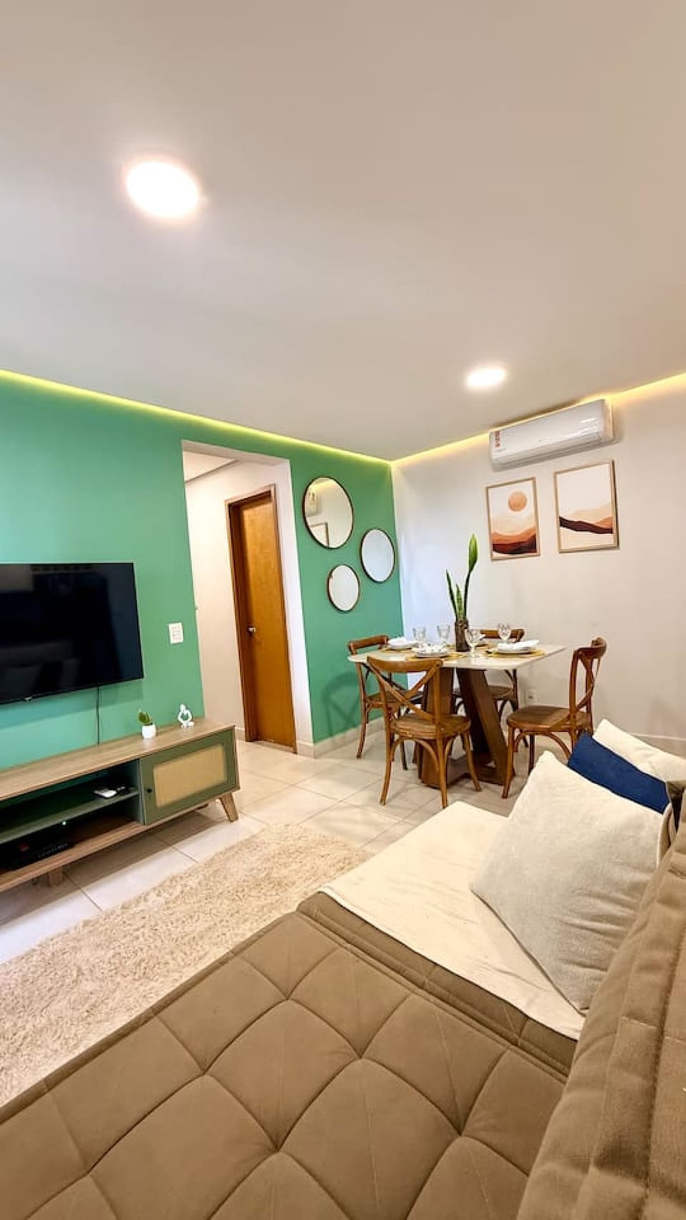 Davisis | Apto luxo 2 Quartos c/ Suíte e Varanda - Palmas