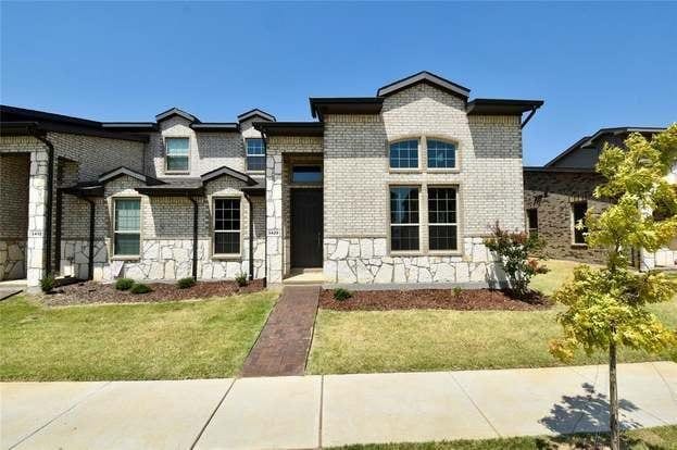 Modern Denton Stay,1BR,Near
UNT/TW image 1