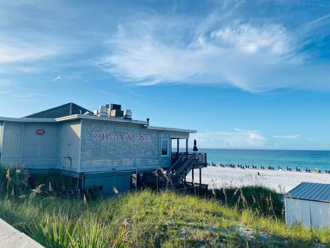 Nearby Whale's Tail restaurant with direct beach access.