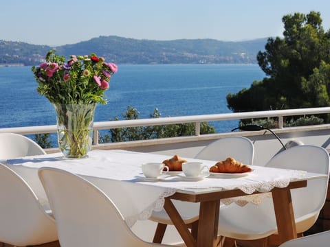 in Crveni Vrh mit Eigenem Balkon