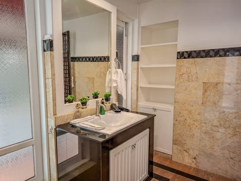 3+1BHK Villa Oasis, Pool+Sauna+Snooker in Pattaya