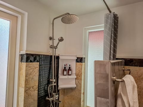 3+1BHK Villa Oasis, Pool+Sauna+Snooker in Pattaya