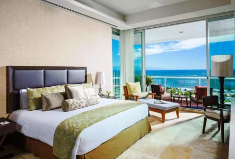 Bedroom with king bed