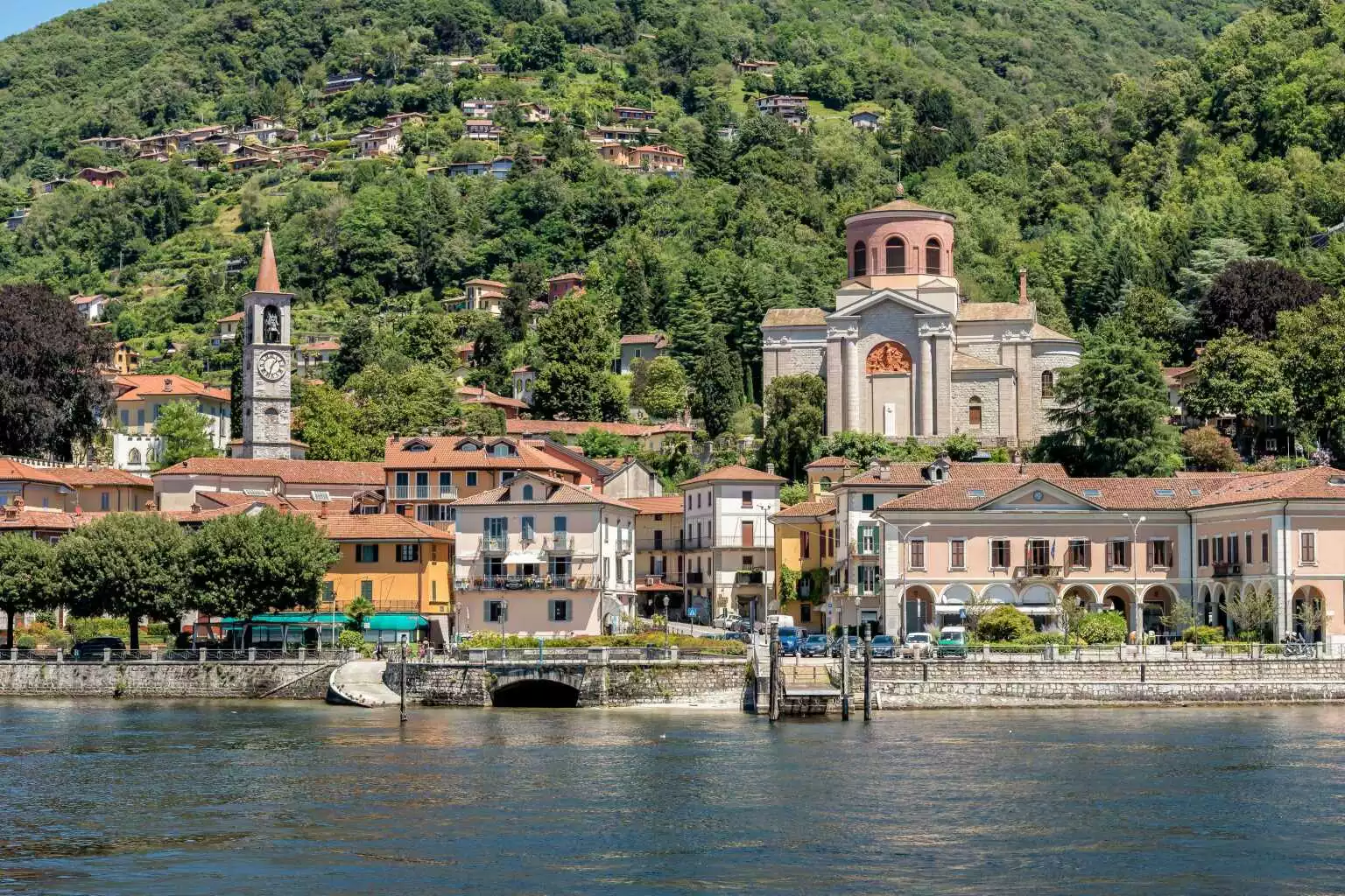 Vista di Maccagno Fantastico Pool - Maccagno con Pino e Veddasca