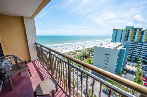 Amazing View from the Balcony of the Ocean!