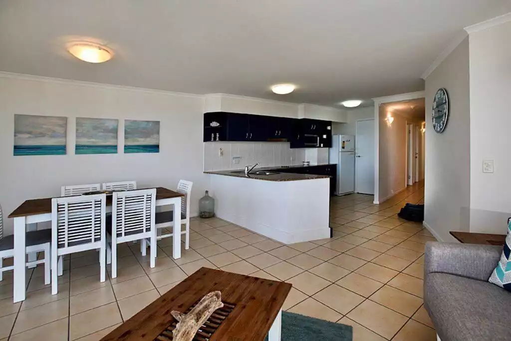 million-view-watch-whales-from-comfort-of-home/